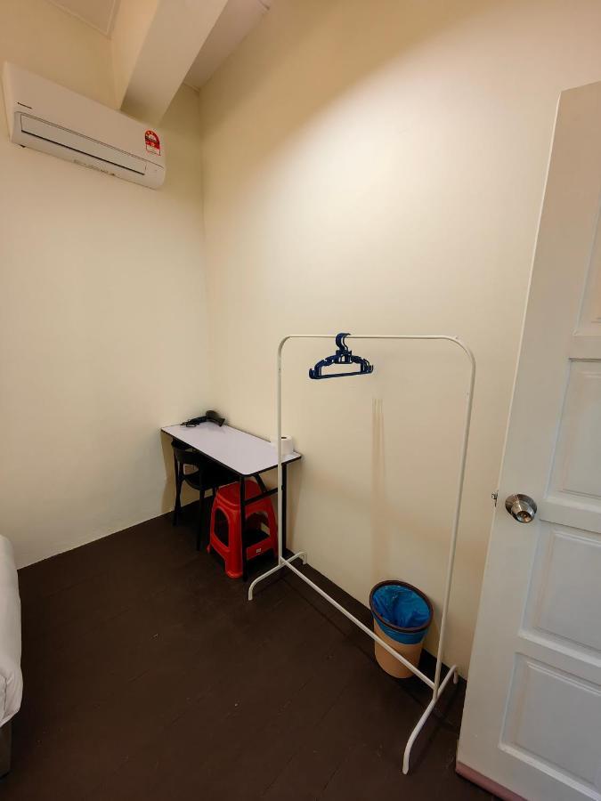 22A Hostel George Town Exterior photo